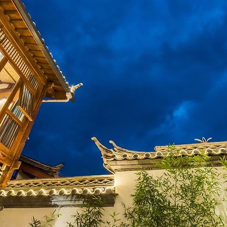 Lijiang Yue Tu Inn Exterior foto